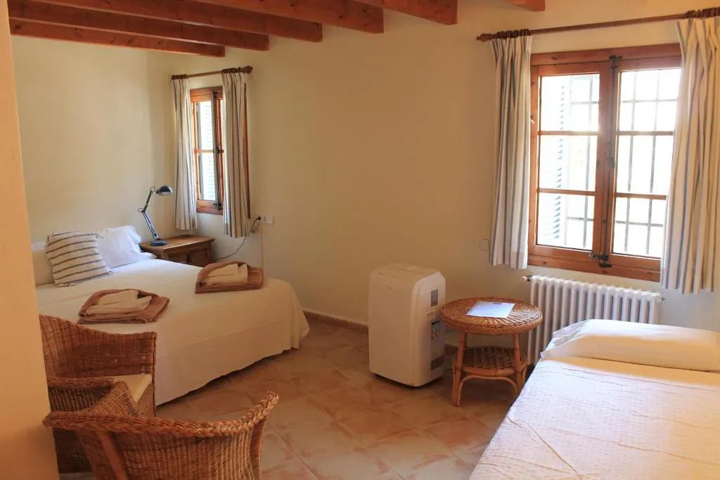 Double or Twin STANDARD Room, Nou Dalt Muntanya, Majorca