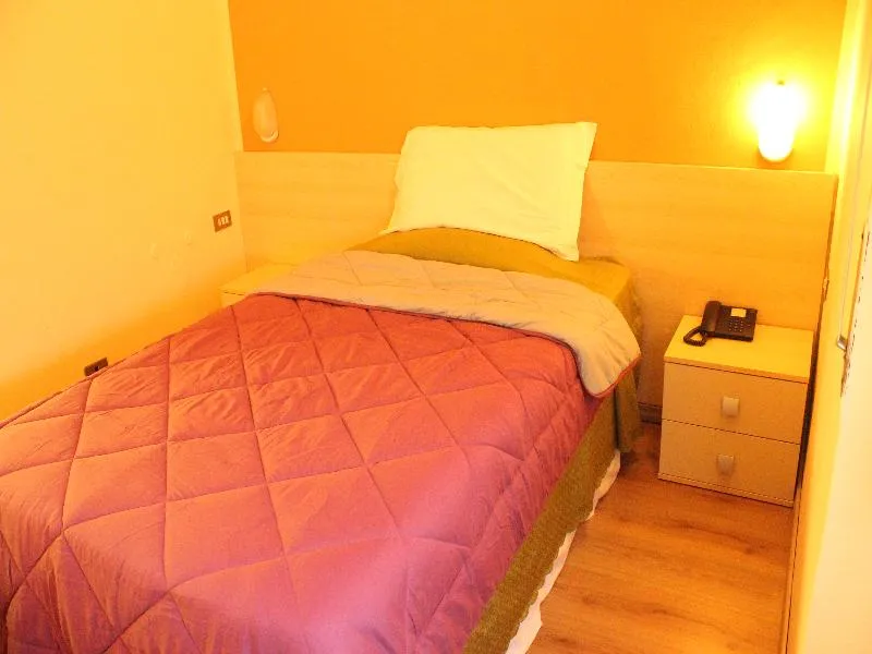 SINGLE STANDARD Room, Europa Hotel, Milan