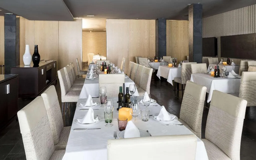 Restaurant, Parador de la Seu d'Urgell, Costa Brava