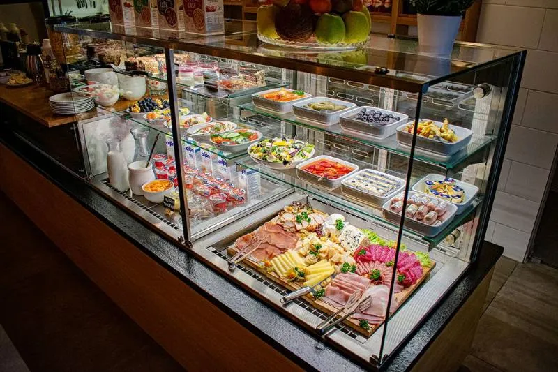 Restaurant, Residence Trafick (Self-service check-in), Prague
