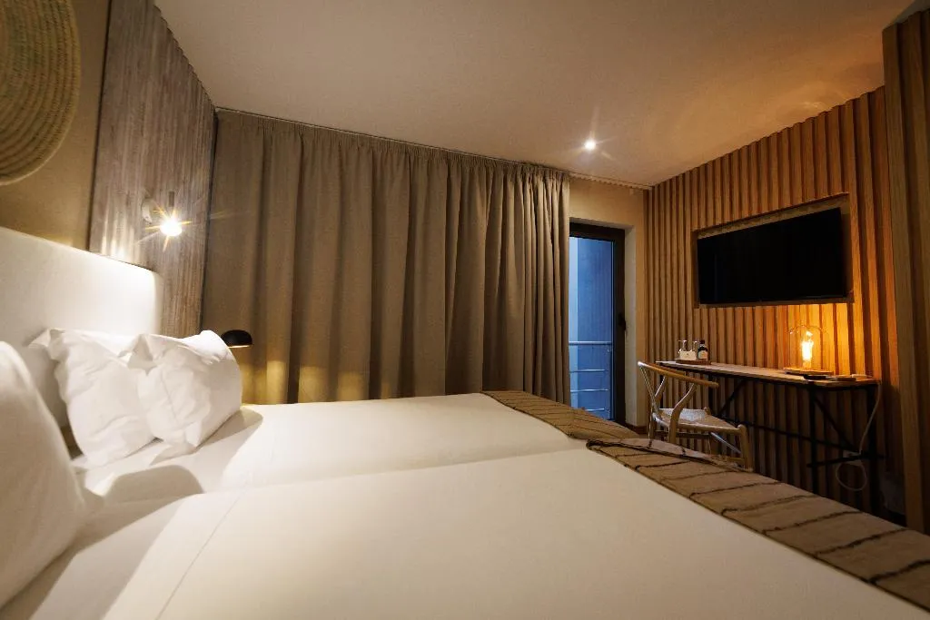 TWIN RIVER VIEW Room, Folgosa Douro Hotel, Porto