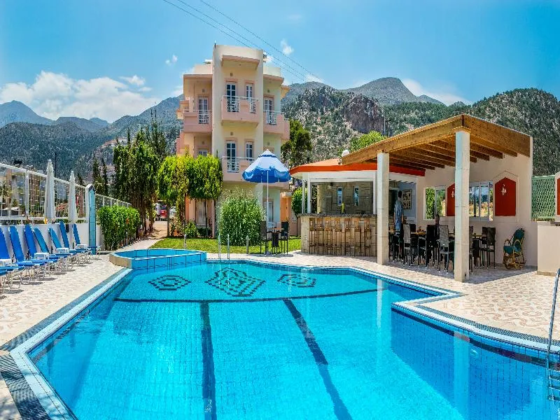 Pool, Manolis Apartments, Crete
