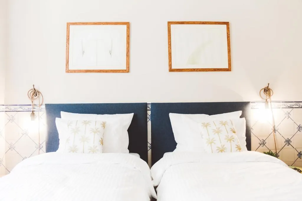 DOUBLE WITH SHARED BATHROOM Room, WOT Lodge Soul, Lisbon