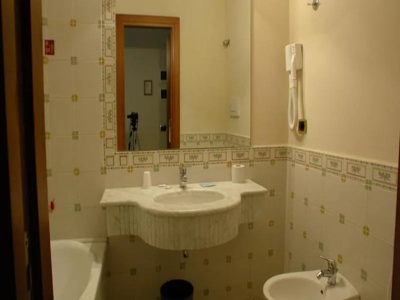 Room, Villa Igea, Naples