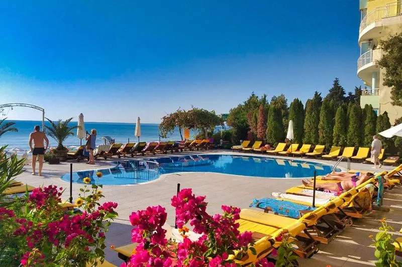 Pool, Perla Apartments, Bourgas
