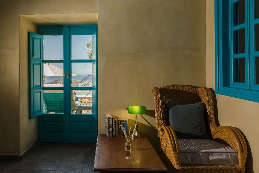 SUITE DELUXE TWO BEDROOM Room, Zannos Melathron Hotel By Omilos Hotels, Santorini