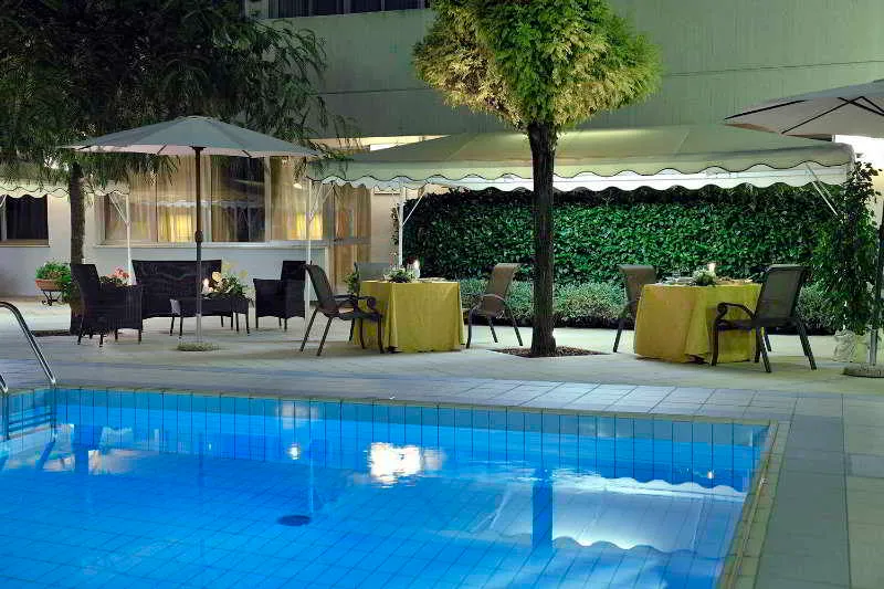 Pool, Perugia Plaza, Perugia