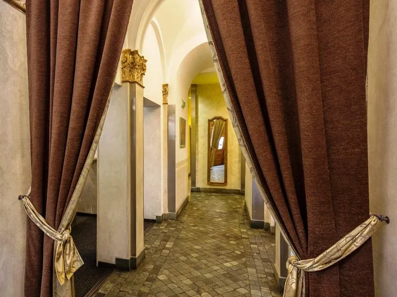 Lobby, Superior Hotel, Prague