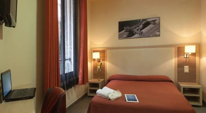 DOUBLE STANDARD Room, Residencia Erasmus Gracia, Barcelona