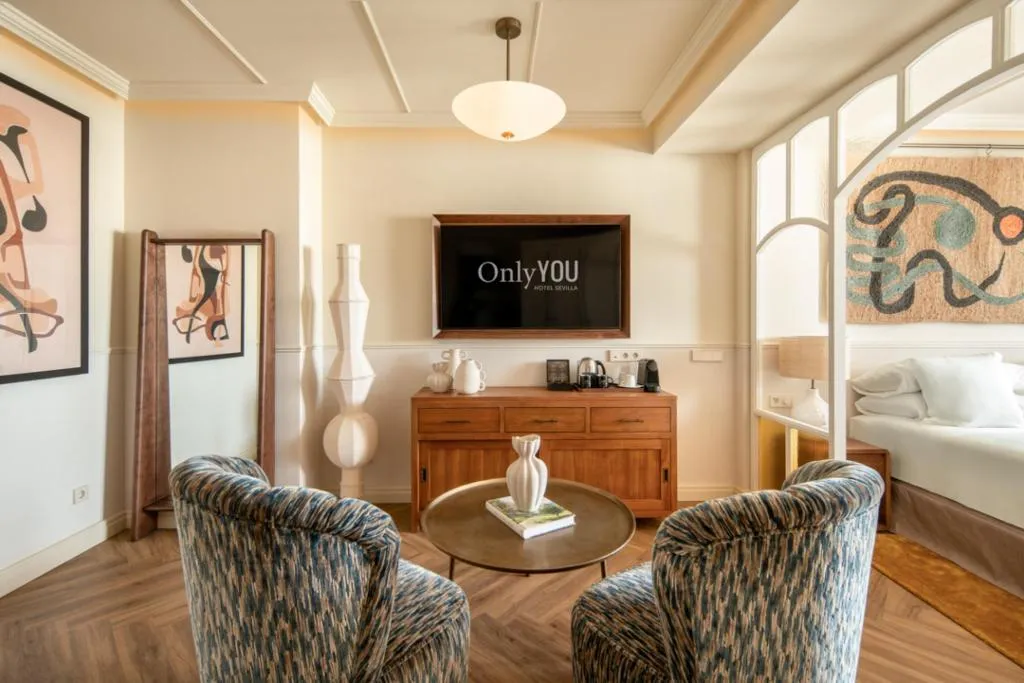 JUNIOR SUITE EXECUTIVE Room, Only YOU Hotel Sevilla, Seville