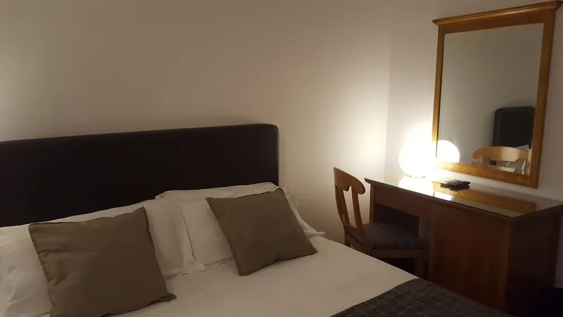 Double or Twin ECONOMY Room, Del Real Orto Botanico, Naples
