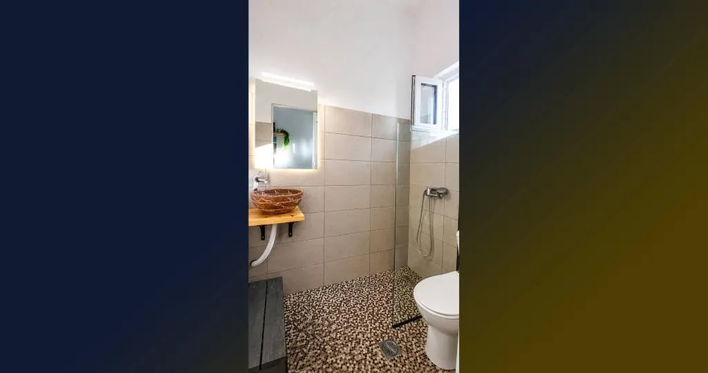 QUADRUPLE WITH BALCONY Room, Karavaki Apartments, Zante