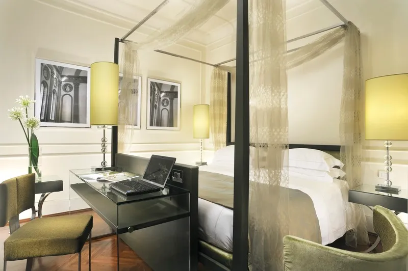 JUNIOR SUITE CAPACITY 3 Room, Brunelleschi Hotel, Florence