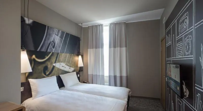 SINGLE STANDARD Room, Ibis Riga Centre, Riga