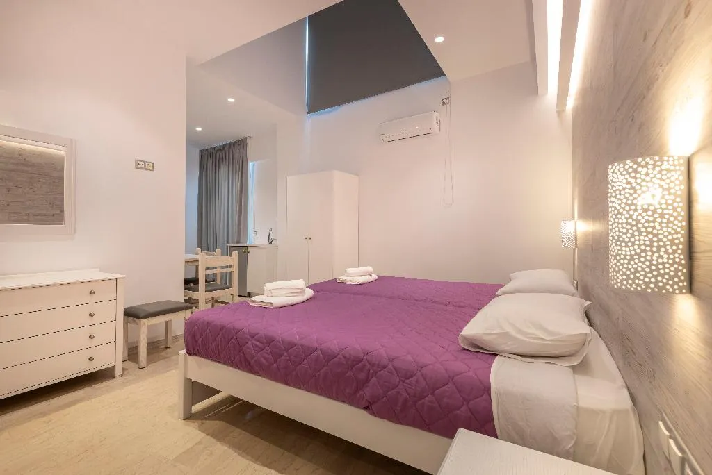 STUDIO SUPERIOR Room, Origin, Kos