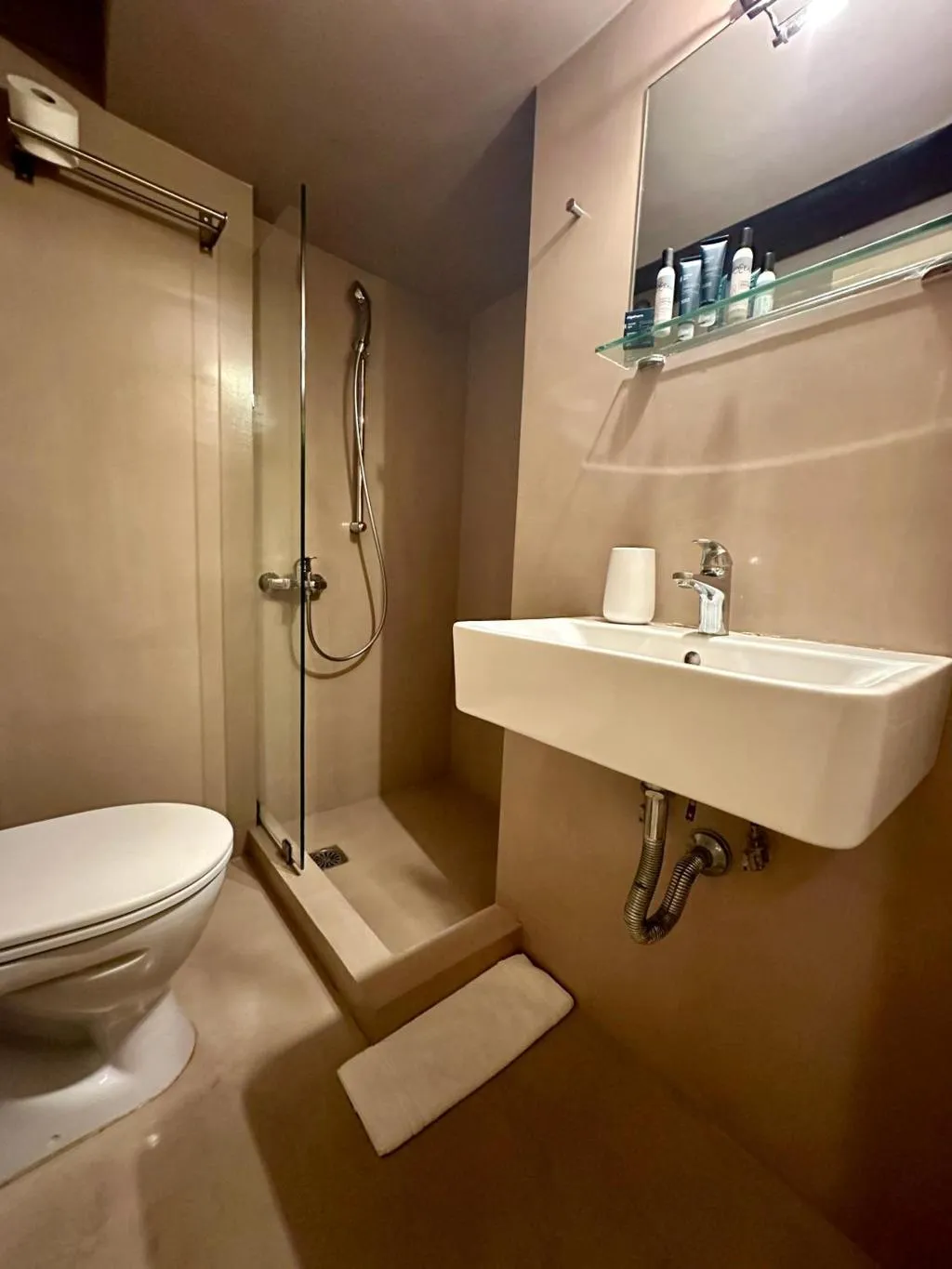APARTMENT TWO BEDROOMS Room, Mc Queen, Athens