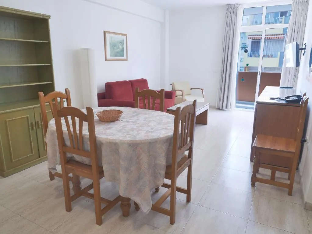 APARTMENT CAPACITY 3 TWO BEDROOMS Room, Alta, Tenerife