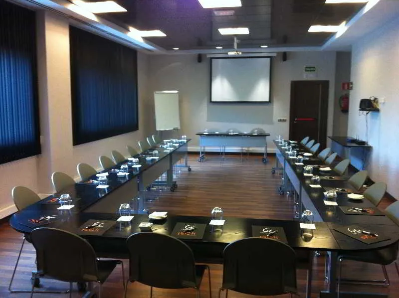 Conferences, Tach Madrid Airport, Madrid