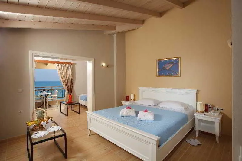 SUITE SEA VIEW Room, White Olive Elite Rethymno, Crete