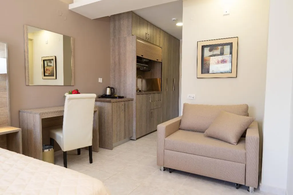 STUDIO DELUXE CAPACITY 2 Room, Diamanto, Kefallinia