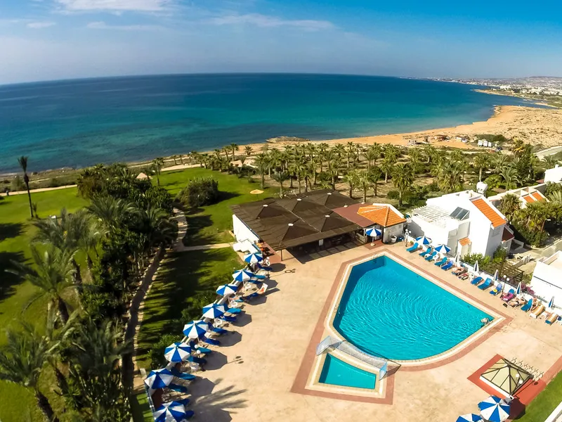 Pool, Helios Bay Hotel Apts & Villas, Cyprus