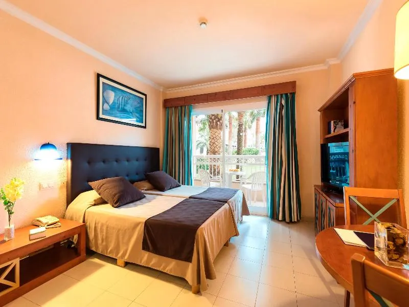 Room, Green Garden, Majorca