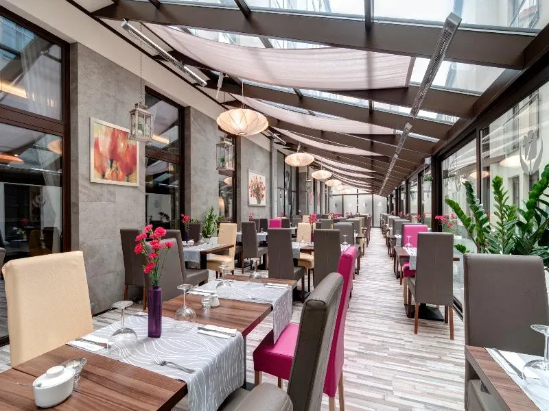 Terrace, Golden Tulip Krakow City Center, Krakow