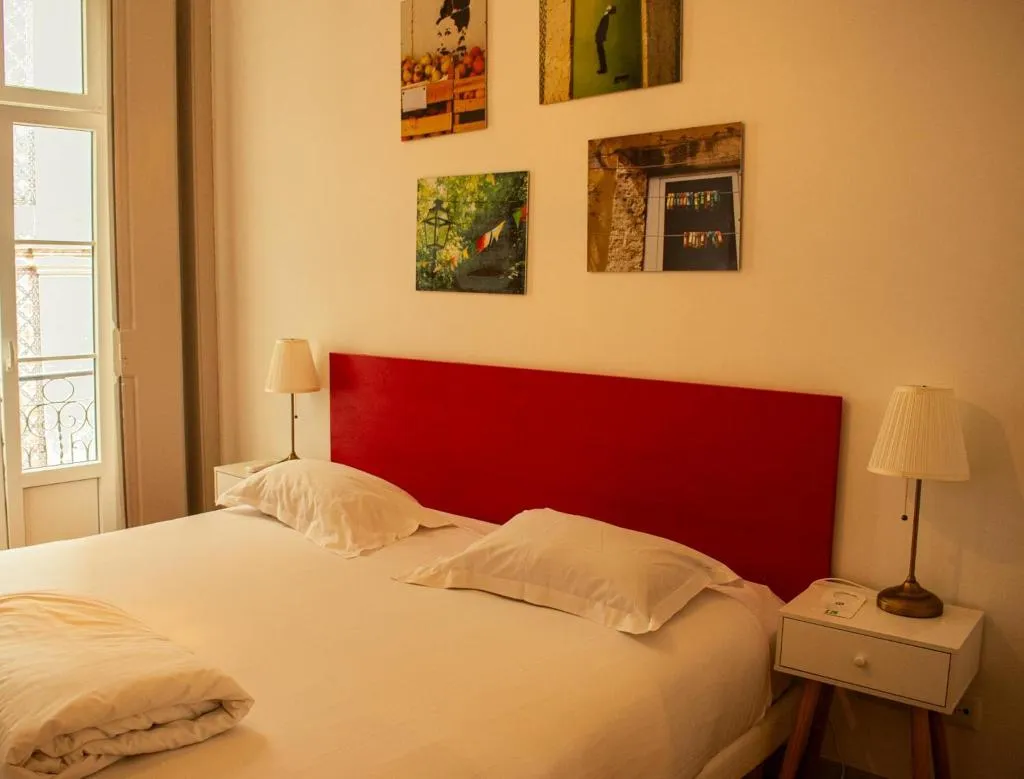 DOUBLE STANDARD Room, Inn Possible Lisbon Hostel, Lisbon