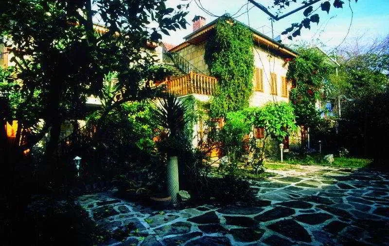 Terrace, Begonville Pansiyon, Antalya