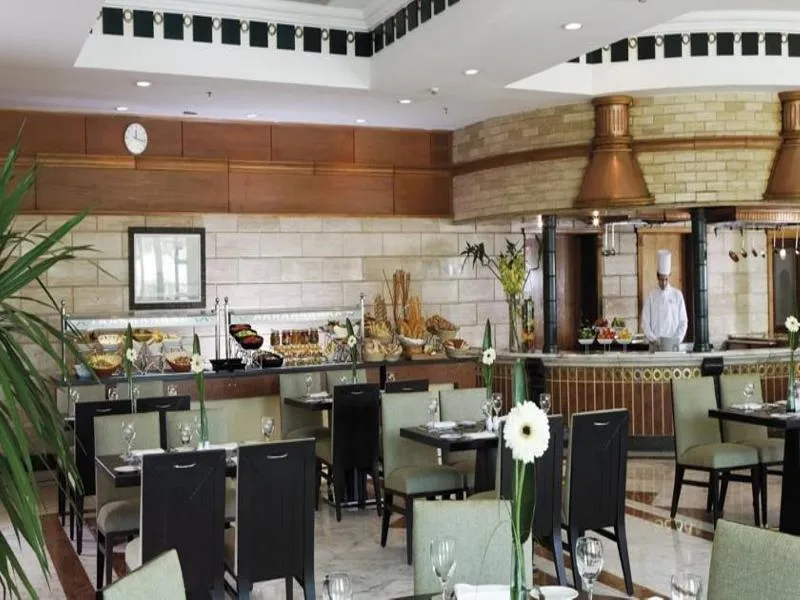 Restaurant, Movenpick Cairo Media City, Cairo