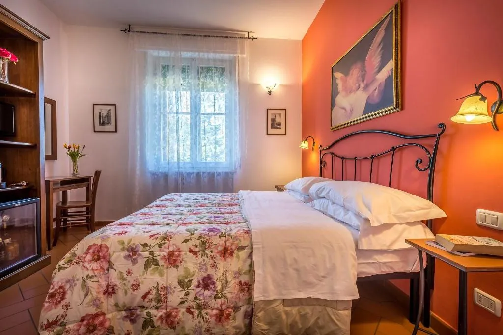 Room, B&B Antiche Armonie, Florence
