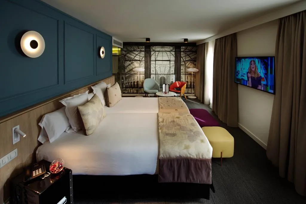 Room, Mirador de Chamartin, Madrid
