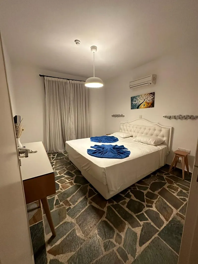 DOUBLE DELUXE ONE BED Room, Tasmaria, Cyprus