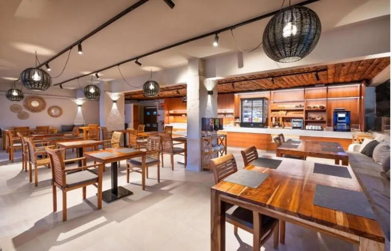 Restaurant, PLAYA SURF CBbC HOTEL, Tenerife