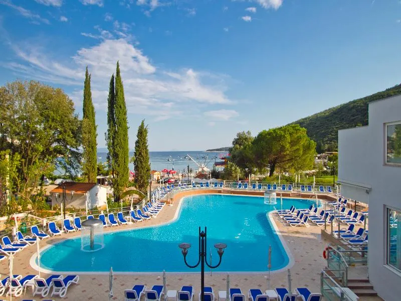 Pool, MASLINICA Mimosa Lido Palace Hotel, Istria