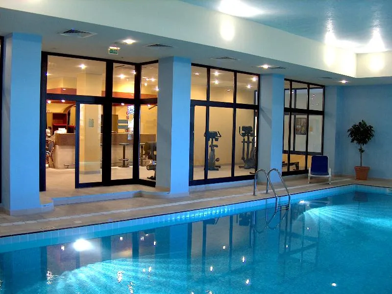 Pool, Verdi Santarem, Lisbon