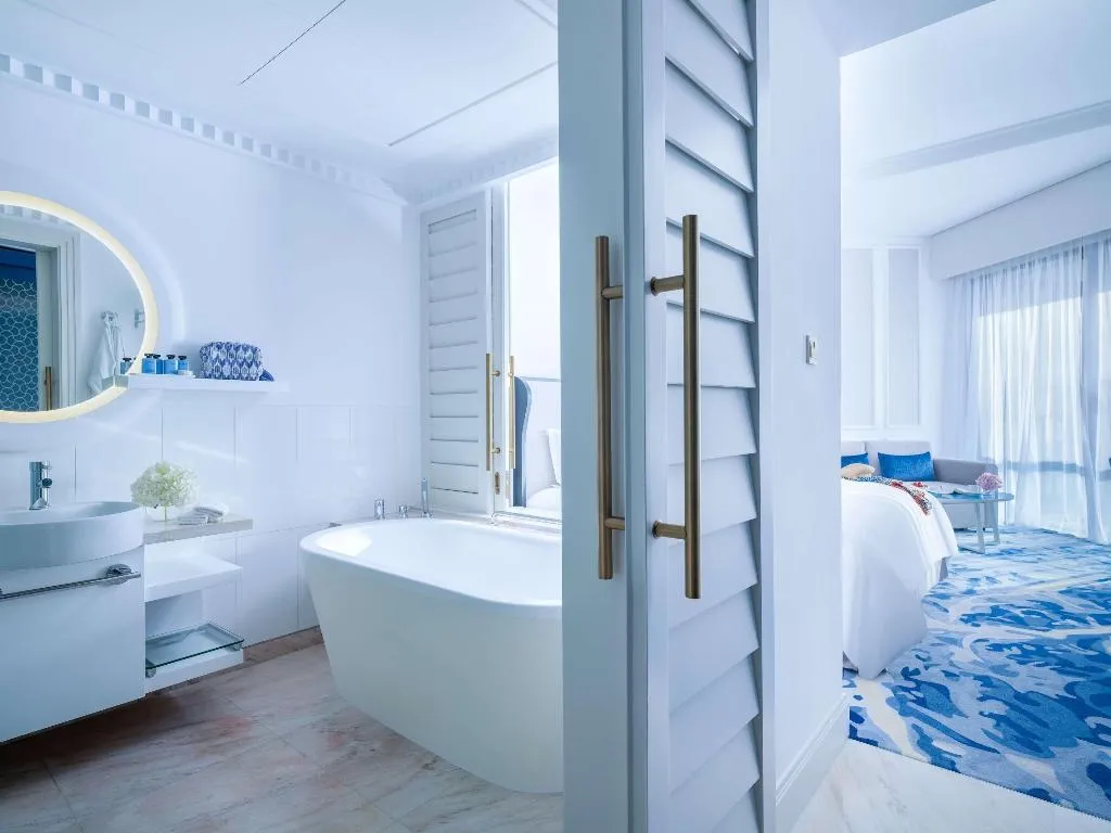 Room, Sofitel Dubai Jumeirah Beach, Dubai
