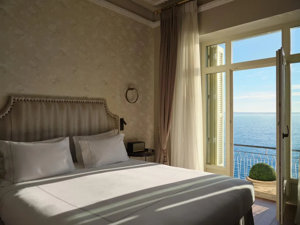 Room, ON Residence, Halkidiki