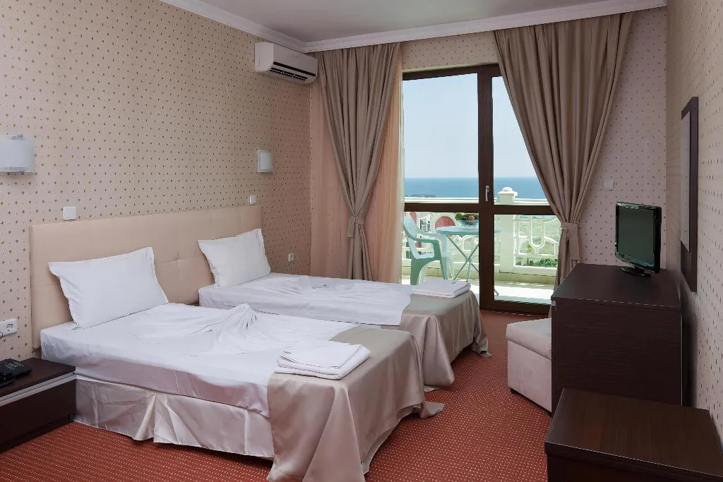 Double or Twin DELUXE WITH BALCONY Room, Saint George Palace, Bourgas