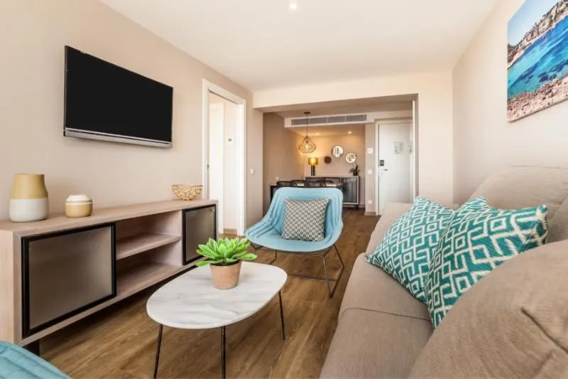 SUITE STANDARD Room, Eurostars Marivent, Majorca