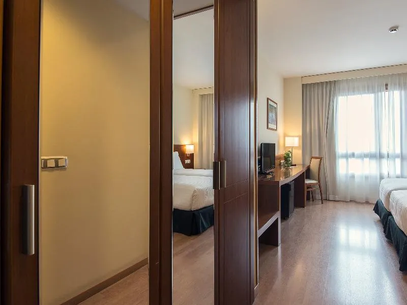 Double or Twin STANDARD Room, Plaza Las Matas Hotel, Madrid
