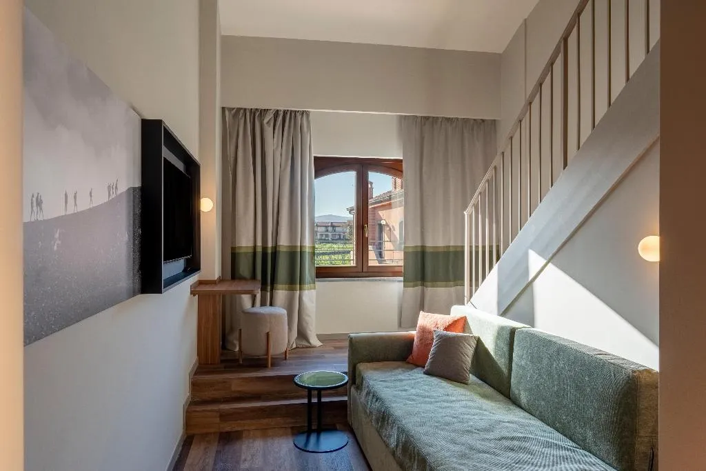 DOUBLE DUPLEX Room, Picciolo Etna Golf Resort & Spa, Curio Collection, Catania