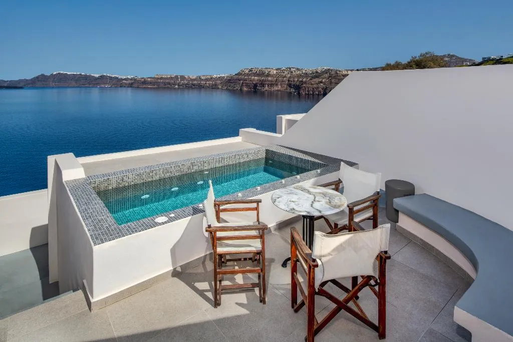 TWIN ONE BEDROOM ONE BATHROOM Room, Kokkinos Villas, Santorini