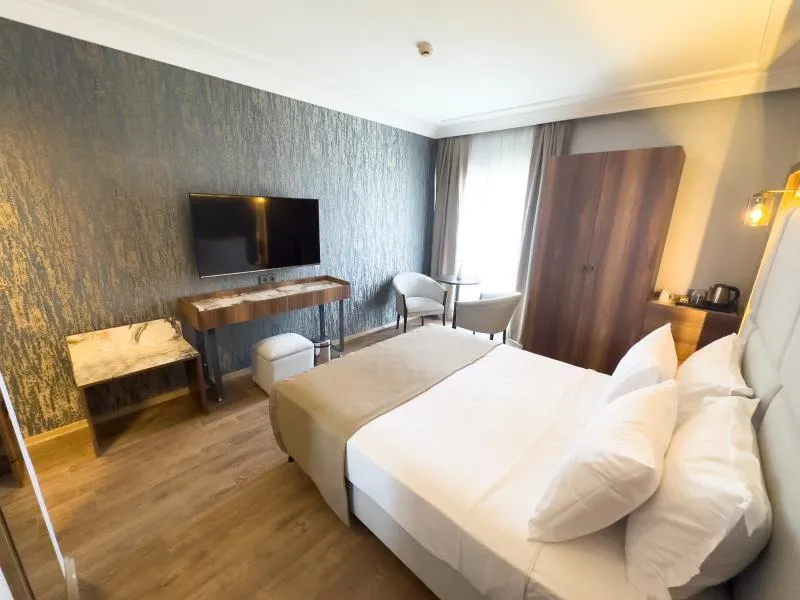 DOUBLE CLASSIC Room, The Yali Konak Hotel Izmir, Izmir