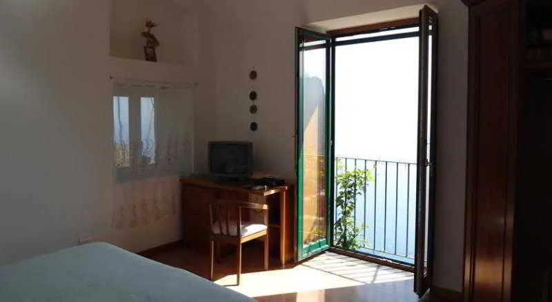 Room, B&B Le Ghiande, Naples