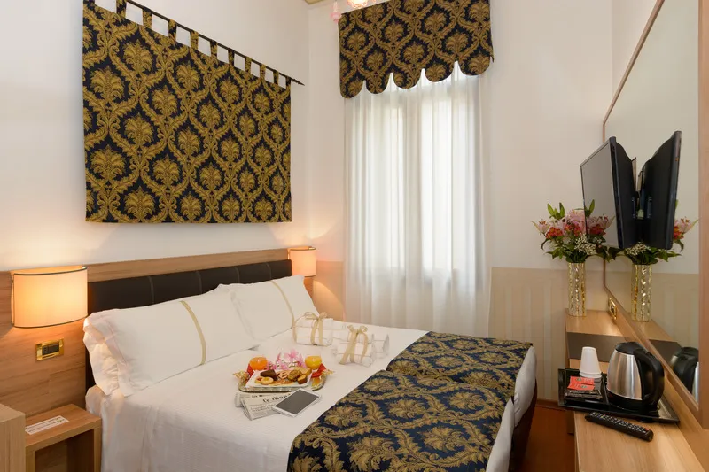 Double or Twin CLASSIC Room, UNA HOTELS Ala Venezia - Adults +16, Venice