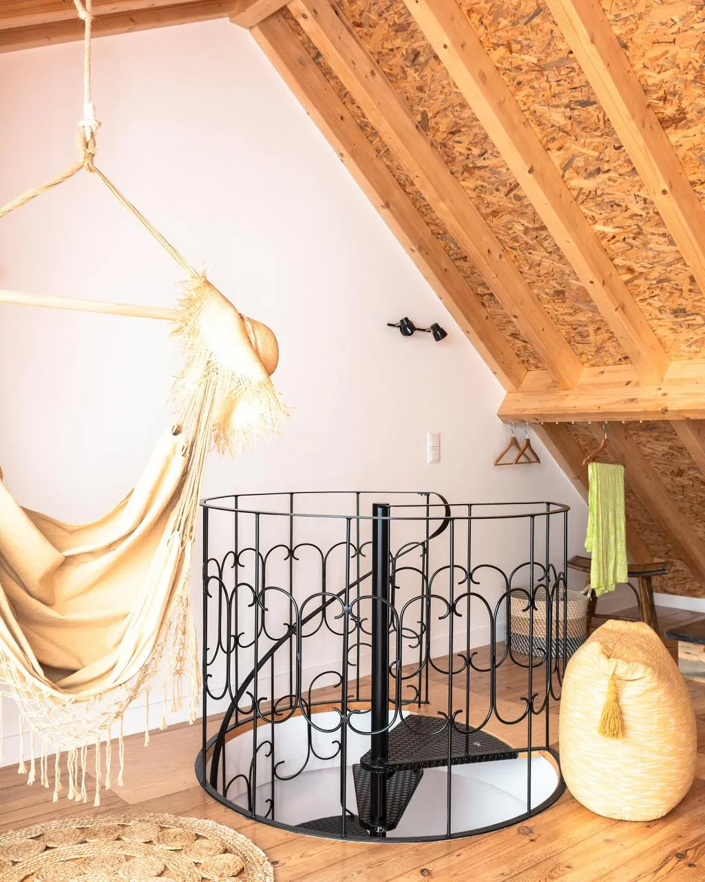 VILLA TWO BEDROOMS ONE BATHROOM Room, WOT Lodge Soul, Lisbon