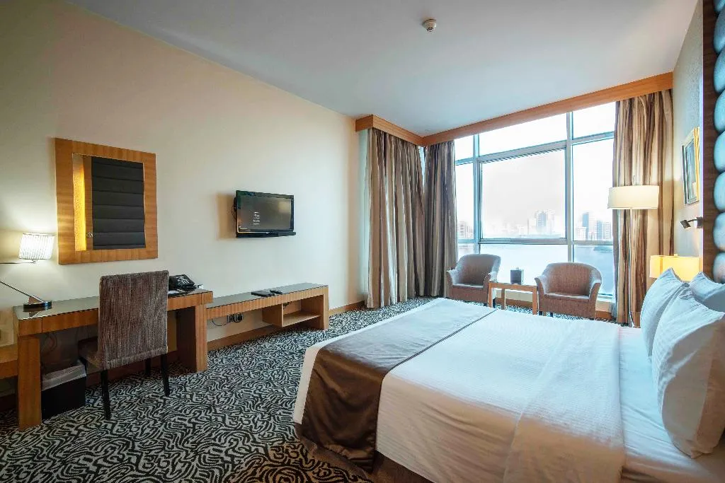 SINGLE PREMIUM Room, Copthorne Hotel Sharjah, Dubai