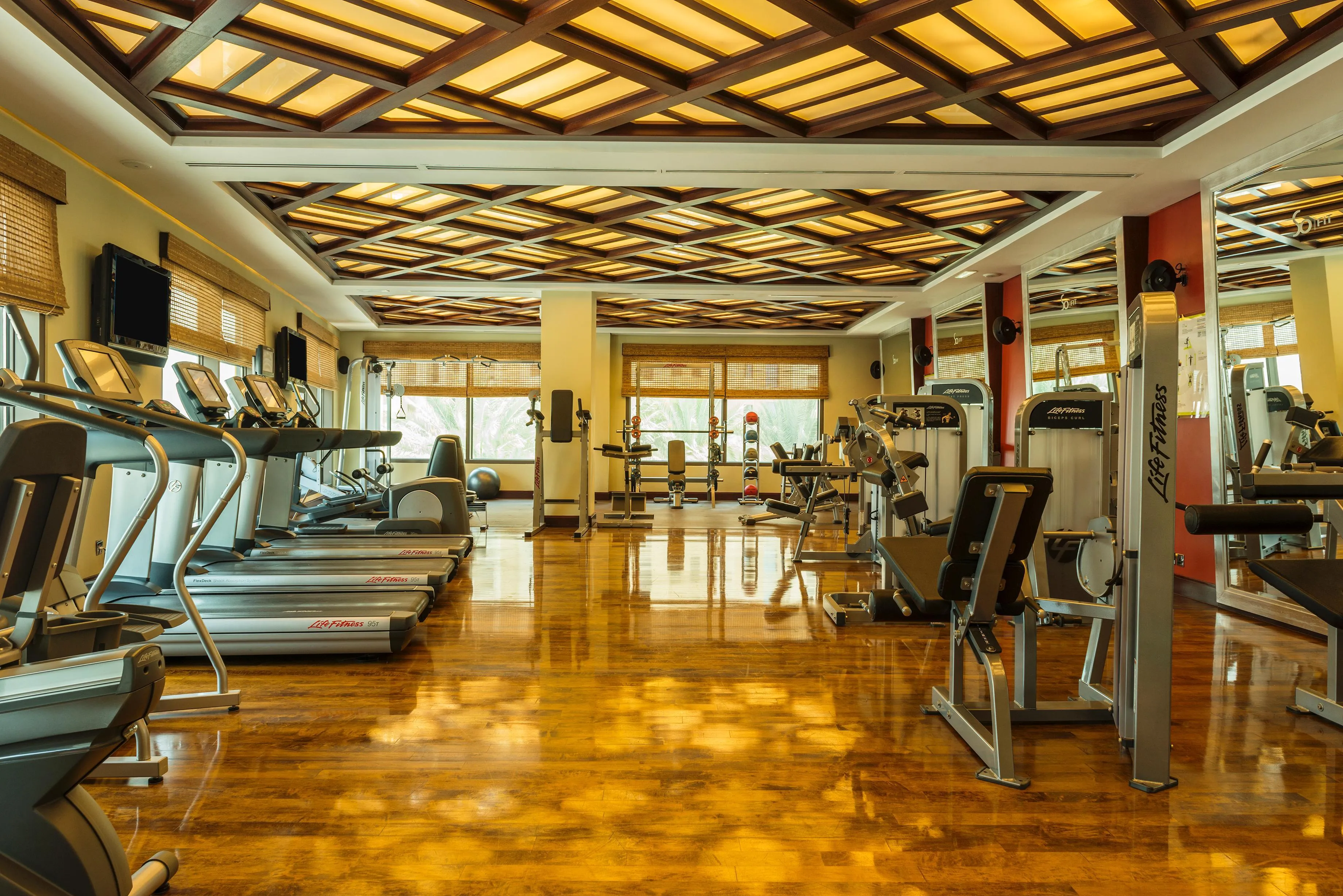 Sports and Entertainment, Sofitel Dubai Jumeirah Beach, Dubai