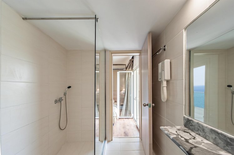 Evia Riviera Resort, Athens